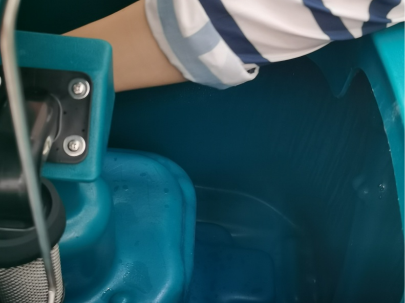 洗地機污水箱如何清洗？
